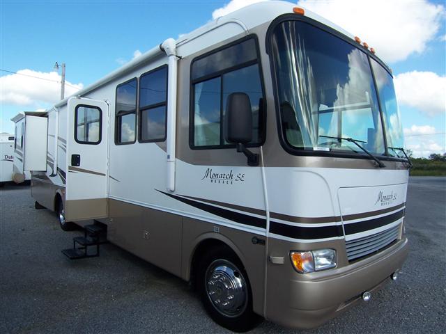 2005 Monaco Monarch Se
